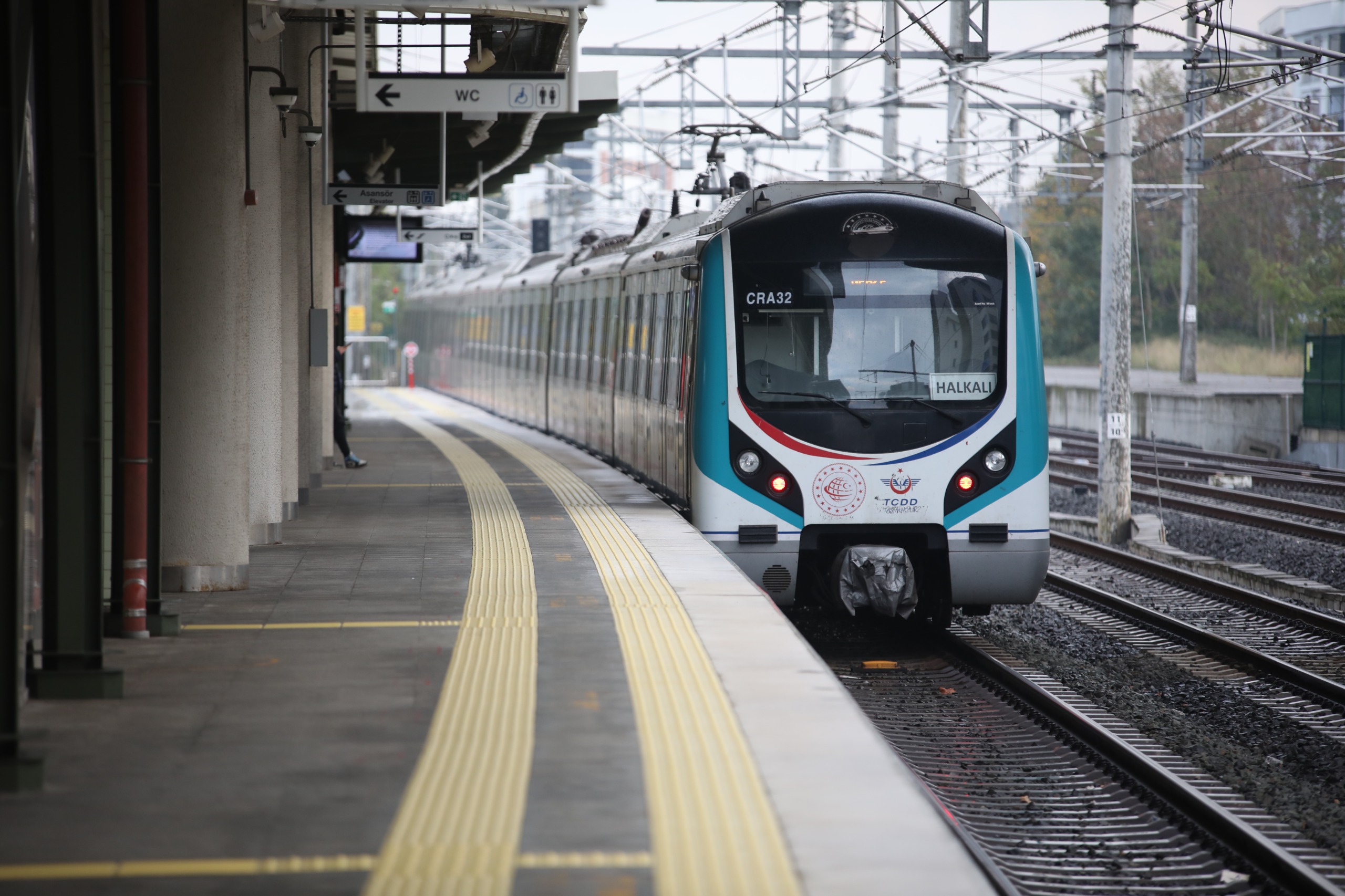 Marmaray'da Yeni Yolcu Rekoru: 743 Bin 596 Kişi